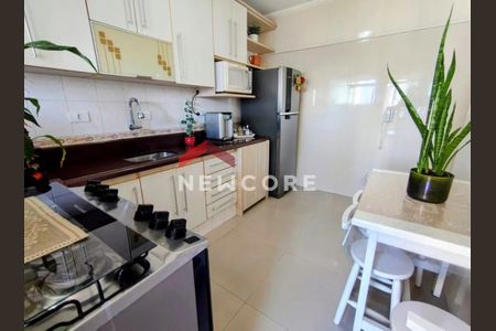 10_photo/94ce1e6065.f0d246bad4da1cd5-ATLAS-baf6ada3-9ffa-49b9-99fd-c702f4bb257f.jpg de apartamento à venda com 2 quartos, 77m² em Vila Tupi, Praia Grande