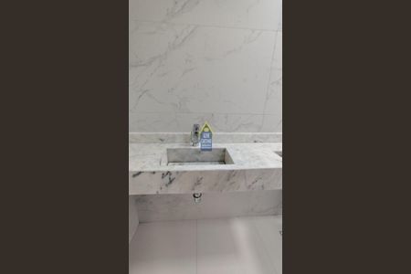 19_photo/94ce1e609d.3c20d05746a6d1b7-ATLAS-9105c2a3-79e5-4d29-b903-d818834d7b7e.jpg de apartamento à venda com 3 quartos, 110m² em Vila Tupi, Praia Grande