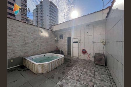 9_photo/94ce1e60fb.cb4a3f4e1d4d223a-ATLAS-00500d18-1bc6-4a36-90b9-457098bfaad2.jpg de casa à venda com 4 quartos, 72m² em Vila Tupi, Praia Grande