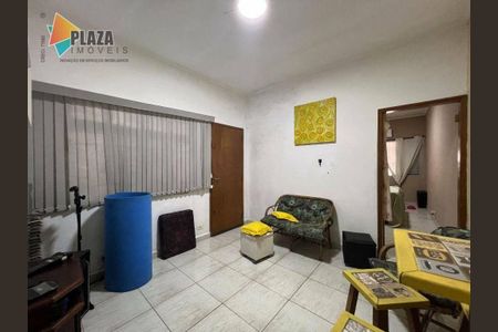 12_photo/94ce1e60fb.cb4a3f4e1d4d223a-ATLAS-8b078643-55cd-4240-8310-e813b8847991.jpg de casa à venda com 4 quartos, 72m² em Vila Tupi, Praia Grande