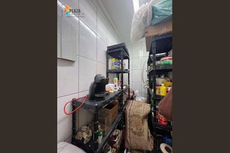 6_photo/94ce1e60fb.cb4a3f4e1d4d223a-ATLAS-fa4e7fcc-7def-4e4a-961a-3f508a53a4b0.jpg de casa à venda com 4 quartos, 72m² em Vila Tupi, Praia Grande