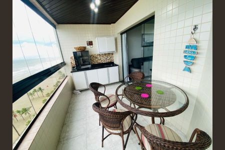 6_photo/94ce1e6145.0cd57f8f3abfa242-ATLAS-35b9d558-4065-4905-bf03-3b76d8efb2b1.jpg de apartamento à venda com 3 quartos, 106m² em Vila Tupi, Praia Grande