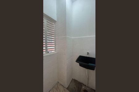 6_photo/94ce1e6169.e63fcb5706f59955-ATLAS-6661a6fa-e7f4-4b7a-87f4-fdc76e1e38d1.jpg de kitnet/studio à venda com 1 quarto, 34m² em Vila Tupi, Praia Grande