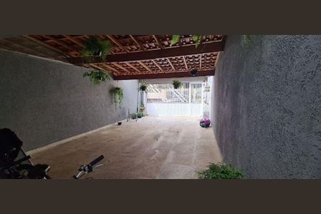 3_photo/94ce1e618b.8e927f3430f5a69c-ATLAS-58fbd84c-e57c-414e-8ee4-48c7858a4e15.jpg de casa à venda com 3 quartos, 142m² em Vila Tupi, Praia Grande