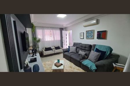 2_photo/94ce1e618b.8e927f3430f5a69c-ATLAS-5c6301d5-cedf-4dfa-a127-cc2443e6dbd9.jpg de casa à venda com 3 quartos, 142m² em Vila Tupi, Praia Grande