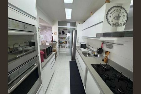 5_photo/94ce1e618b.c5cfee74148a285a-ATLAS-6b37a6f4-2fa5-4ee1-ba36-041381de0f3c.jpg de apartamento à venda com 3 quartos, 131m² em Vila Tupi, Praia Grande