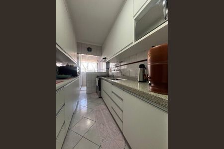 2_photo/94ce1e61a5.628b4e90ad191e43-ATLAS-0ef12d20-a154-409f-b10b-d8e34fa68413.jpg de apartamento à venda com 2 quartos, 70m² em Vila Tupi, Praia Grande