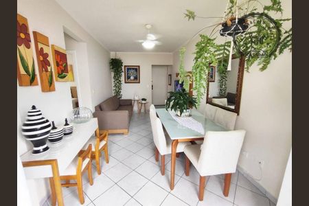 3_photo/94ce1e61a5.628b4e90ad191e43-ATLAS-d8523ae4-e270-4acd-86df-3df4a6e3d32e.jpg de apartamento à venda com 2 quartos, 62m² em Vila Tupi, Praia Grande