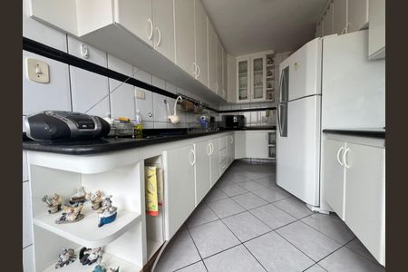 34_photo/94ce1e61a5.d0b943b5657d0674-ATLAS-3e84c93e-1dbe-41b2-a659-43b1b130b8c5.jpg de apartamento à venda com 3 quartos, 169m² em Vila Tupi, Praia Grande