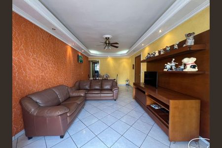 5_photo/94ce1e61a5.d0b943b5657d0674-ATLAS-61ca4aa0-bf9e-4e0c-8d60-79dfeb2e096f.jpg de apartamento à venda com 3 quartos, 169m² em Vila Tupi, Praia Grande