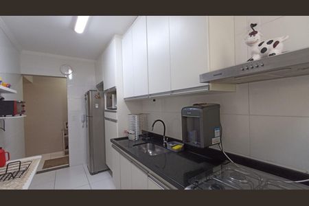 7_photo/94ce1e61ab.6afeb4f985102777-ATLAS-e6f1e2a6-904e-43f4-87aa-94630d3c44db.jpg de apartamento à venda com 2 quartos, 85m² em Vila Tupi, Praia Grande