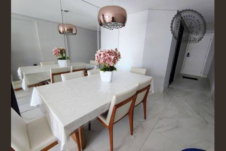 2_photo/94ce1e61ab.a120e8e6253d35db-ATLAS-4d6196db-64eb-4437-9e42-e753028cc711.jpg de apartamento à venda com 2 quartos, 80m² em Vila Tupi, Praia Grande