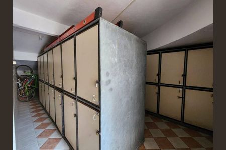 6_photo/94ce1e61af.e81d95cff031e059-ATLAS-dde3e83e-e666-49c2-b328-eb0d0ee7577f.jpg de apartamento à venda com 1 quarto, 50m² em Vila Tupi, Praia Grande