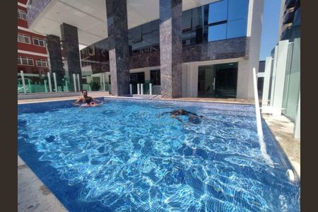 12_photo/94ce1e61b3.c29f3ac44ce81966-ATLAS-6d8b1151-ef37-4247-a59b-7c266c4d4805.jpg de apartamento à venda com 2 quartos, 70m² em Vila Tupi, Praia Grande