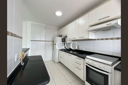 12_photo/94ce1e61b9.b422af317da5b6af-ATLAS-60d5f8a8-9ede-45e3-b249-aa6ec20b4e53.jpg de apartamento à venda com 1 quarto, 45m² em Vila Tupi, Praia Grande