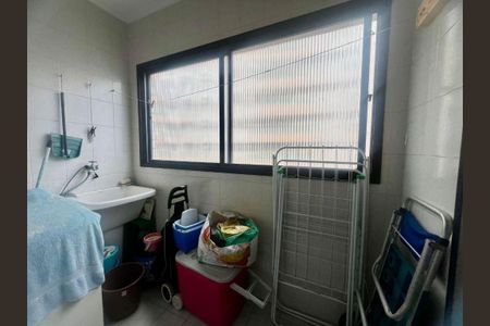 12_photo/94ce1e61bd.0721629e3dc2dd1a-ATLAS-8dd403e8-49f3-43b1-8efd-c8ac12aad2a8.jpg de apartamento à venda com 1 quarto, 65m² em Vila Tupi, Praia Grande