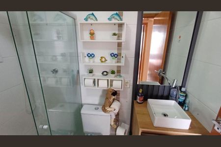 6_photo/94ce1e61bf.4f0f11c8b1d619b9-ATLAS-1f9f8571-e5da-4819-91fe-219e5c36fef1.jpg de apartamento à venda com 1 quarto, 45m² em Vila Tupi, Praia Grande