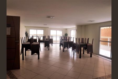 6_photo/94ce1e61bf.a7f308044fc320ab-ATLAS-ee280c76-8d1a-4897-98f7-b8b6d02a16b5.jpg de apartamento à venda com 1 quarto, 45m² em Vila Tupi, Praia Grande