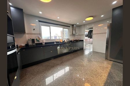 20_photo/94ce1e61d7.b985804f2e71ded0-ATLAS-e9a61cc0-e278-4547-8bdf-d81359b63756.jpg de apartamento à venda com 3 quartos, 293m² em Vila Tupi, Praia Grande