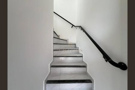 15_photo/94ce1e61ef.6b2453e70642c87c-ATLAS-47c5a347-1775-4bfa-bd2d-04ce6fef7a8d.jpg de casa à venda com 2 quartos, 96m² em Vila Tupi, Praia Grande