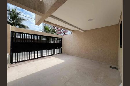 24_photo/94ce1e61ef.e1e9339d2da74223-ATLAS-435aa5ba-8a8a-4b68-82e0-4c94bd7e810b.jpg de casa à venda com 3 quartos, 92m² em Vila Tupi, Praia Grande