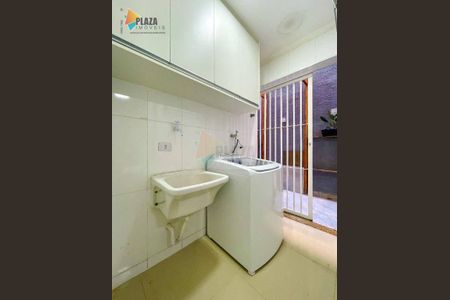 11_photo/94ce1e61fb.9e8f1c97e4a047f1-ATLAS-96c59beb-2962-4872-9f22-2c17a82e5bb1.jpg de casa à venda com 3 quartos, 181m² em Vila Tupi, Praia Grande