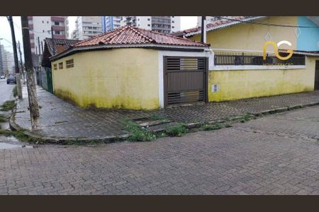 1_photo/94ce1e61fb.ea0ff2ffec9a0f1c-ATLAS-00111292-928b-4366-90ce-8f058f482399.jpg de casa à venda com 2 quartos, 86m² em Vila Tupi, Praia Grande