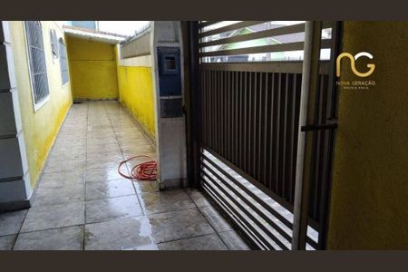 4_photo/94ce1e61fb.ea0ff2ffec9a0f1c-ATLAS-65b1bbe7-74e7-459a-88f2-4759128c3668.jpg de casa à venda com 2 quartos, 86m² em Vila Tupi, Praia Grande