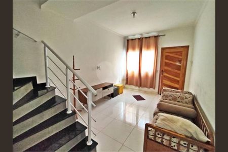 4_photo/94ce1e6203.70d34e1d457a0501-ATLAS-c2d764d9-35e4-495c-bbb2-42dddc2acfc1.jpg de casa à venda com 2 quartos, 58m² em Vila Tupi, Praia Grande