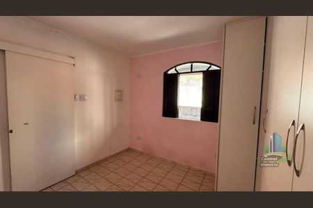 9_photo/94ce1e6211.50dcffd0bfa00027-ATLAS-89fa9754-e132-4390-9b98-3a9207810e77.jpg de casa à venda com 4 quartos, 90m² em Aviação, Praia Grande