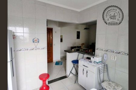 8_photo/94ce1e6221.7ed8f2eaaddbcf71-ATLAS-a5dda064-52d2-4514-a30b-d486a34aa29e.jpg de apartamento à venda com 1 quarto, 59m² em Vila Tupi, Praia Grande