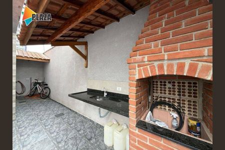 8_photo/94ce1e62af.f6ee4f8dca2fb9c7-ATLAS-8dd356e6-908c-4cad-a9c2-76f23c061a35.jpg de casa à venda com 3 quartos, 72m² em Aviação, Praia Grande