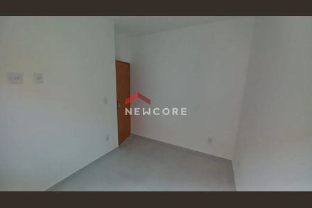 5_photo/94ce1e62b5.040929e4059d90de-ATLAS-3e3449bc-bc91-4b05-bc7e-6f77ebe7aeee.jpg de casa de condomínio à venda com 2 quartos, 65m² em Aviação, Praia Grande