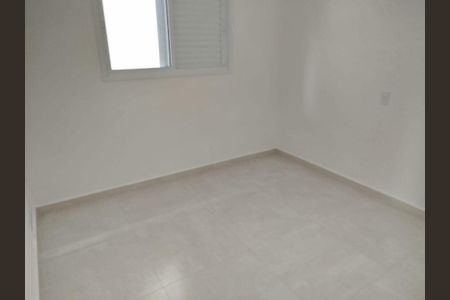 4_photo/94ce1e62b5.040929e4059d90de-ATLAS-59f75b2e-4601-40ec-ab12-4e2c35e57646.jpg de casa de condomínio à venda com 2 quartos, 65m² em Aviação, Praia Grande