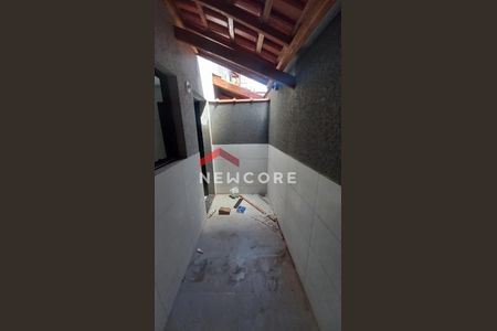 12_photo/94ce1e62b5.040929e4059d90de-ATLAS-5e55c67d-d549-4e37-b687-3844e734cdc6.jpg de casa de condomínio à venda com 2 quartos, 65m² em Aviação, Praia Grande