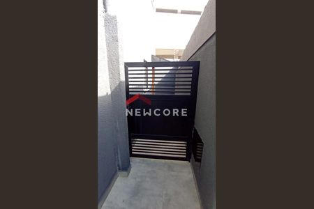 3_photo/94ce1e62bb.52c59c0786f5d273-ATLAS-b834c20d-2efc-42ec-bc4f-6dc2d42704f2.jpg de casa de condomínio à venda com 2 quartos, 75m² em Aviação, Praia Grande