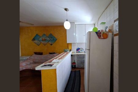 24_photo/94ce1e6377.c7048a8dc0618162-ATLAS-2f5df917-b7db-4932-9c30-e94c103fa0ae.jpg de kitnet/studio à venda com 1 quarto, 30m² em Aviação, Praia Grande