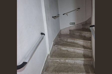 31_photo/94ce1e6377.c7048a8dc0618162-ATLAS-e4a4ca01-83e2-4ce9-b069-073f6f00b25d.jpg de kitnet/studio à venda com 1 quarto, 30m² em Aviação, Praia Grande