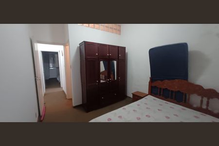 10_photo/94ce1e63b7.7a69ff73eb43ff8d-ATLAS-ee90a1b3-4fa4-4f3a-bee5-d5a50987dfe9.jpg de casa à venda com 5 quartos, 357m² em Vila Tupi, Praia Grande