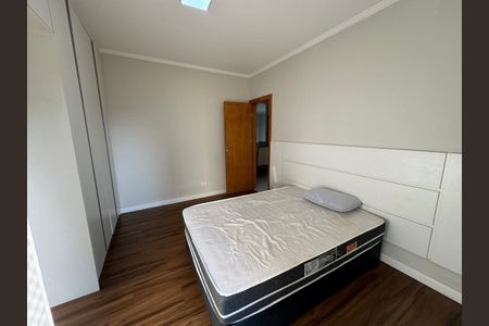 6_photo/94ce1e63dd.df2406aa61ba3211-ATLAS-65f9384b-bcd3-4df9-b47a-fc1abbbc30d4.jpg de apartamento à venda com 3 quartos, 140m² em Vila Tupi, Praia Grande