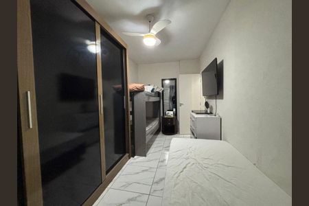 9_photo/94ce1e7c1f.8cbbc6e43ead3576-ATLAS-61b5d1a6-1030-4a03-b457-d4b8c1e30f7e.jpg de apartamento à venda com 2 quartos, 72m² em Aviação, Praia Grande