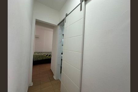 4_photo/94ce1e7c1f.d5b88a6efc0bae28-ATLAS-105e7ba9-56d8-47d5-b36f-47d5b3d77e7c.jpg de apartamento para alugar com 1 quarto, 50m² em Aviação, Praia Grande