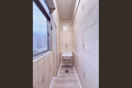 5_photo/94ce1e7c49.ab4772a4cb4e9657-ATLAS-e81f20be-66bd-4ab2-9f9a-6a09ef6946a4.jpg de apartamento à venda com 1 quarto, 46m² em Aviação, Praia Grande