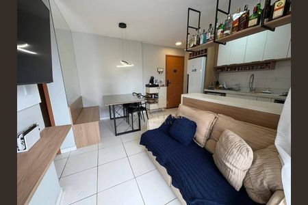 9_photo/94ce1e7d8f.82a32483a213c005-ATLAS-52b2d689-8b3d-47d5-92e4-03e477bcddf3.jpg de apartamento à venda com 2 quartos, 47m² em Aviação, Praia Grande