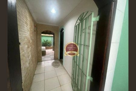 20_photo/94ce1e7d97.8c2ca795ebaebe51-ATLAS-163d83a2-3f26-4565-bd2e-09a1055a5161.jpg de casa à venda com 4 quartos, 268m² em Aviação, Praia Grande