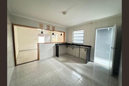 19_photo/94ce1e7ddb.19e03aecb237846c-ATLAS-8e414db6-a8ff-4b7b-b3d8-26914ff82f08.jpg de casa para alugar com 2 quartos, 90m² em Aviação, Praia Grande