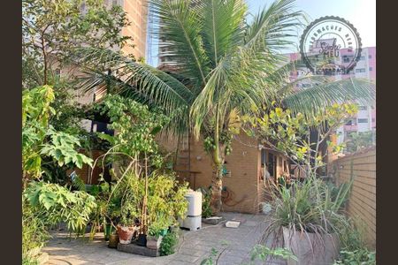 4_photo/94ce1e7ddd.e5b0f526cad1f31c-ATLAS-e4a7f733-ef62-4e32-8cc3-e49f57182127.jpg de casa à venda com 3 quartos, 280m² em Aviação, Praia Grande