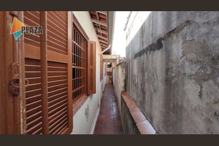 13_photo/94ce1e7ded.7d49f92876c4d293-ATLAS-c680bd29-10dd-4bd3-8f90-c3f64d73321f.jpg de casa à venda com 1 quarto, 59m² em Aviação, Praia Grande