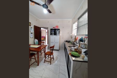 1_photo/94ce1e7df7.732b7fd8aaa5f07d-ATLAS-15bbdb65-8f17-42ef-9490-75c1e3f368e0.jpg de casa à venda com 2 quartos, 123m² em Aviação, Praia Grande