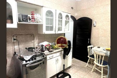 9_photo/94ce1e7df7.732b7fd8aaa5f07d-ATLAS-c3eb042d-4930-46c3-858f-a9d65ff92888.jpg de casa à venda com 2 quartos, 75m² em Aviação, Praia Grande